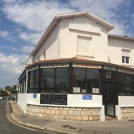 Le Sympatic * רויאן