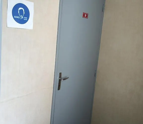 Le Sympatic Otel *
